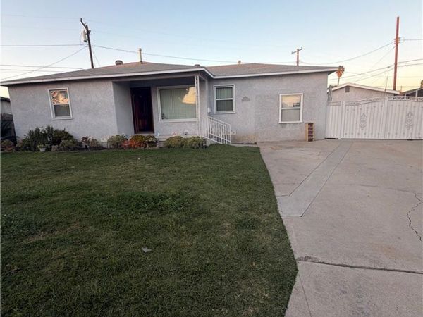 7847 Blandwood, Downey, CA 90240