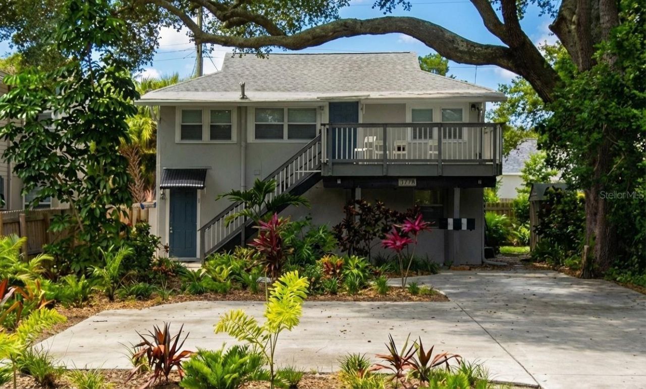 3734 Burlington Avenue N, Unit 1, Saint Petersburg, FL 33713 Main Photo