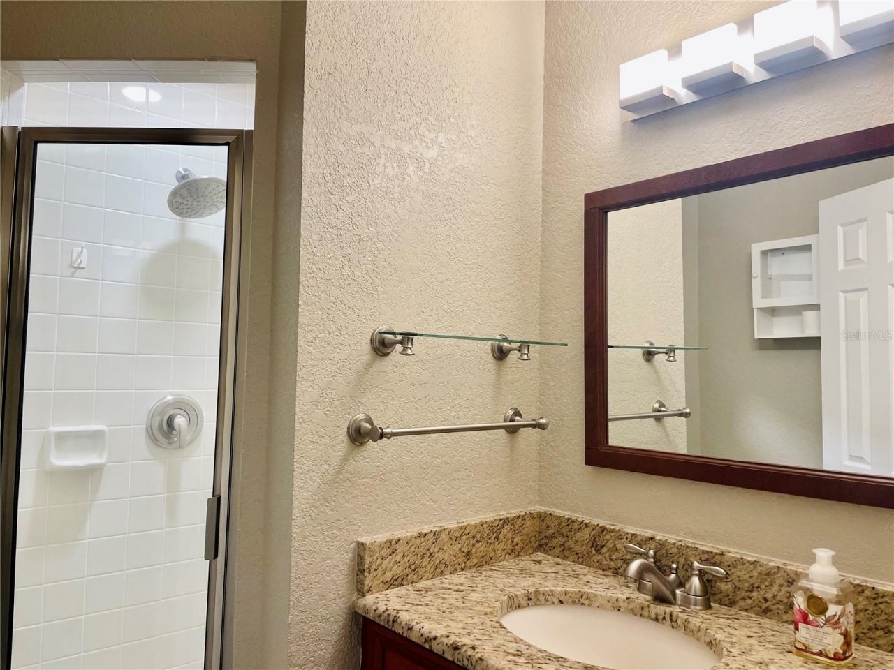 443 Hamptoncrest Circle, Unit 305, Heathrow, FL 32746 Photo