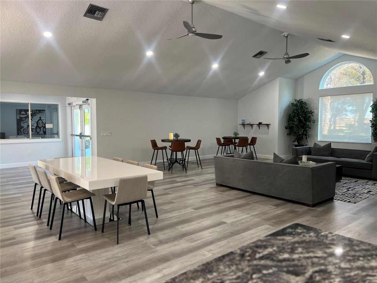 443 Hamptoncrest Circle, Unit 305, Heathrow, FL 32746 Photo