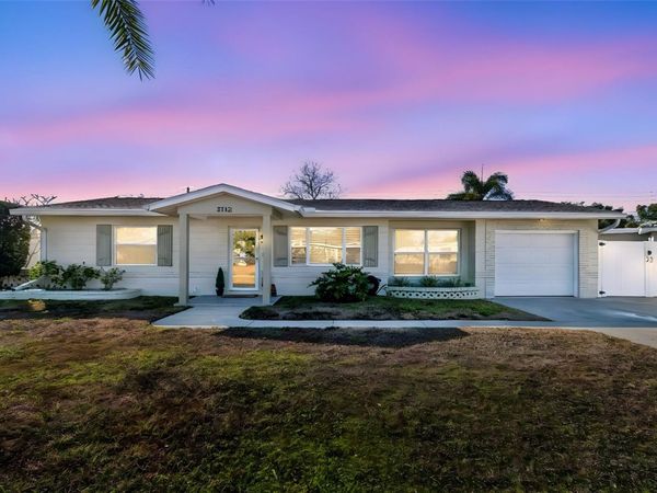 5112 58TH WAY N, KENNETH CITY, FL 33709