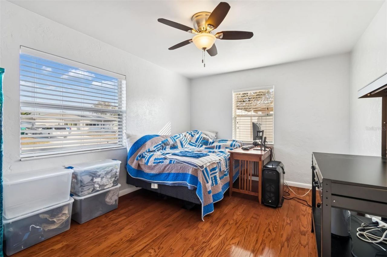 5112 58th Way N, Kenneth City, FL 33709 Photo