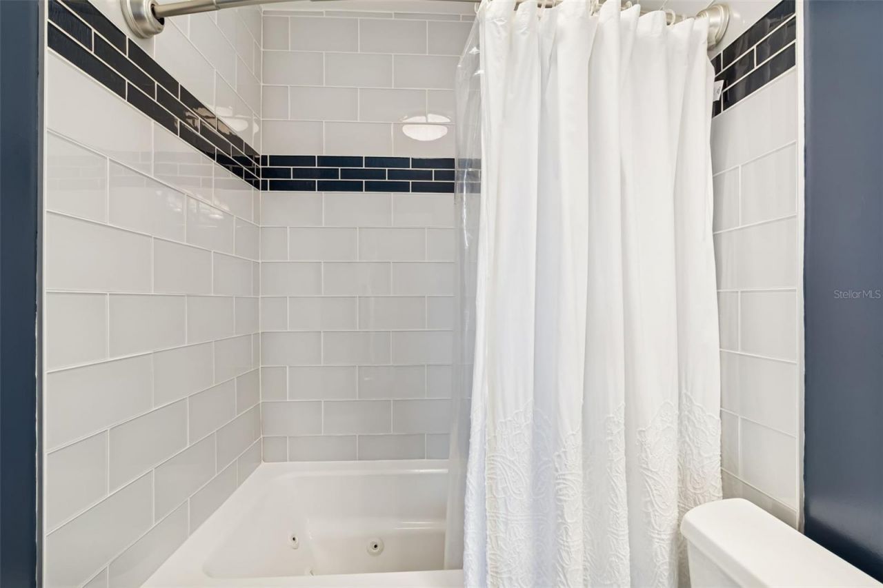 5112 58th Way N, Kenneth City, FL 33709 Photo