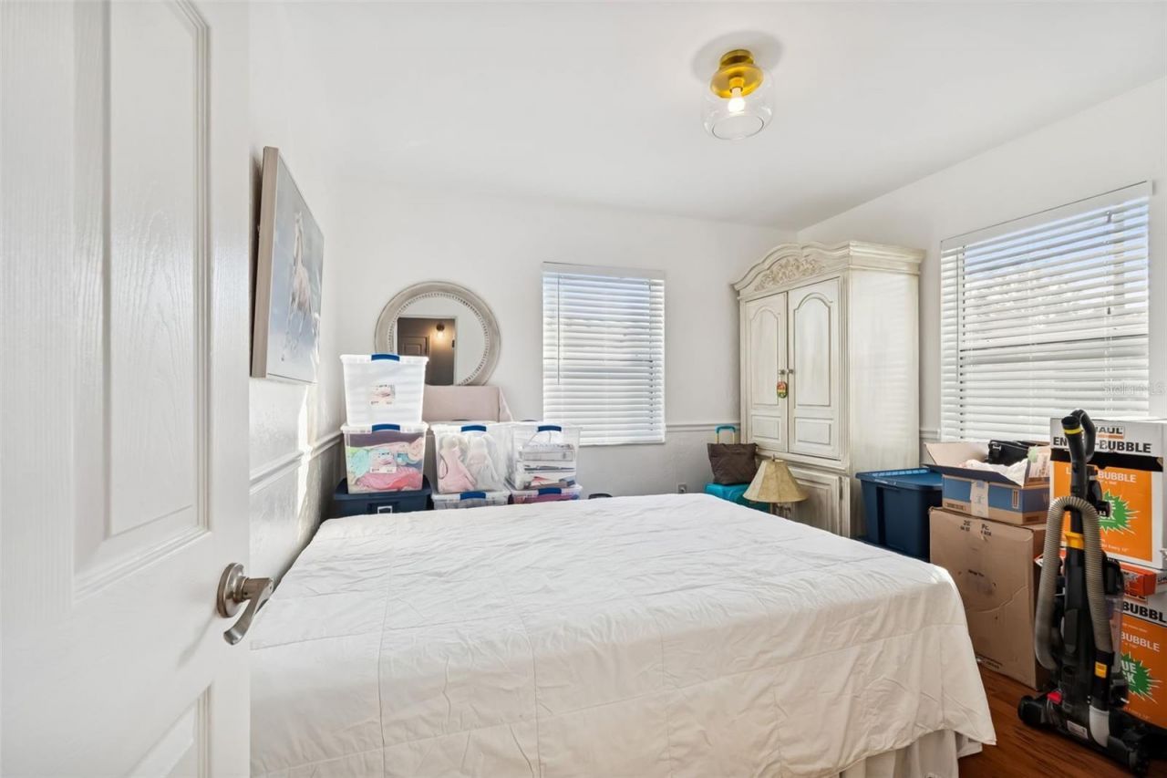 5112 58th Way N, Kenneth City, FL 33709 Photo