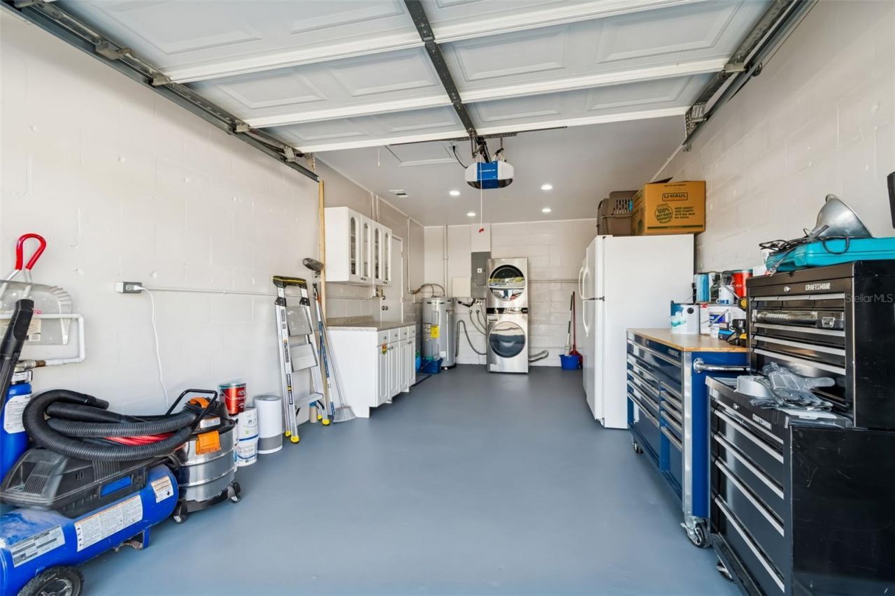 5112 58th Way N, Kenneth City, FL 33709 Photo