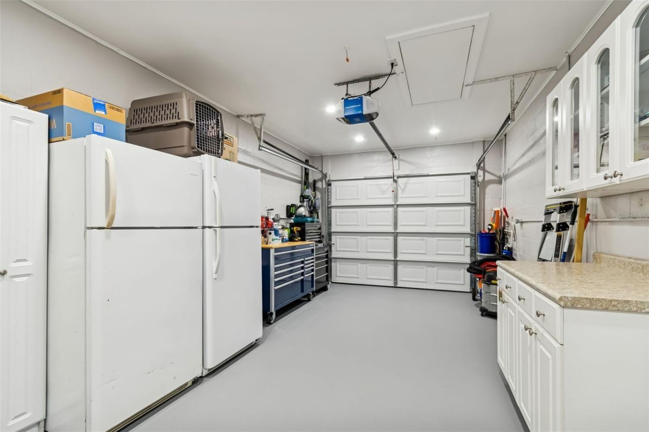 5112 58th Way N, Kenneth City, FL 33709 Photo