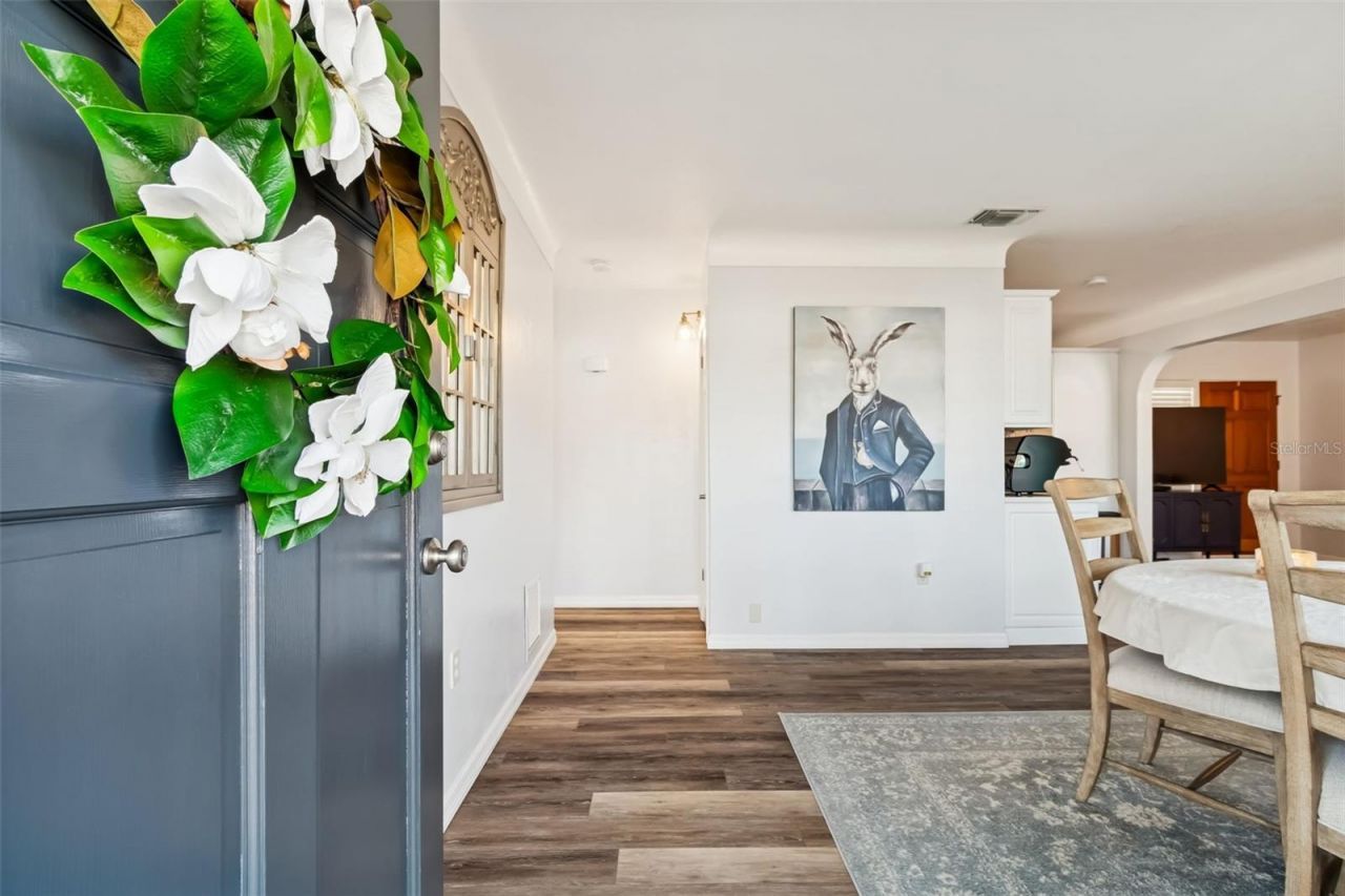 5112 58th Way N, Kenneth City, FL 33709 Photo