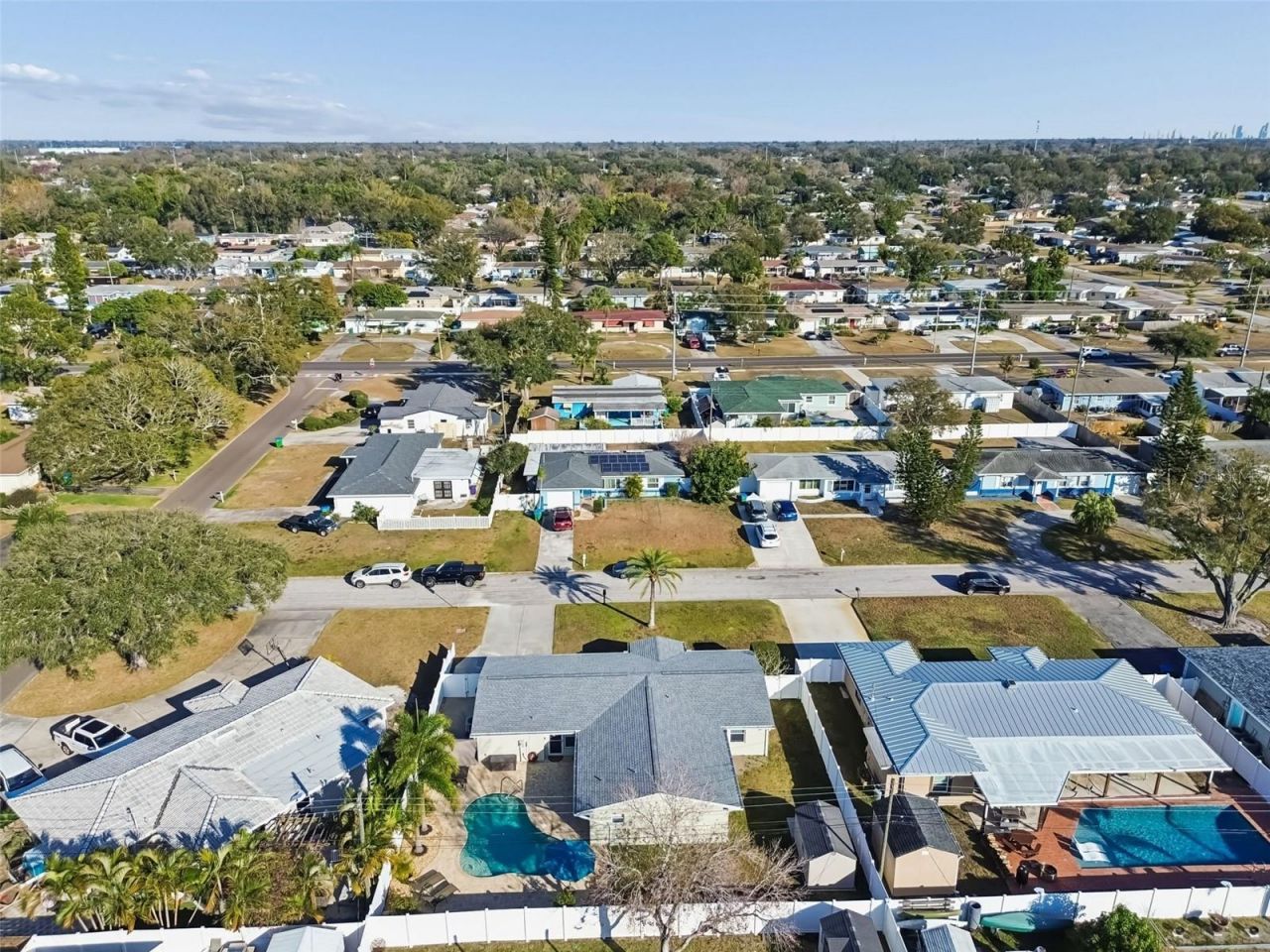 5112 58th Way N, Kenneth City, FL 33709 Photo