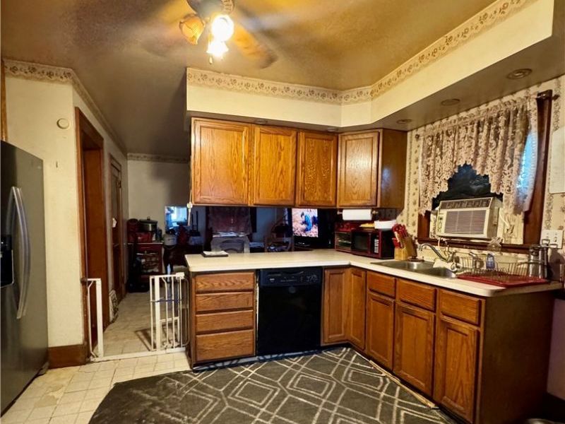 143 Wilson Street, Struthers, OH 44471 Photo 7