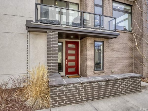 6850 E Lowry Boulevard, Denver, CO 80230