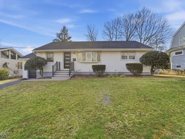 41 High St, Nutley, NJ 07110