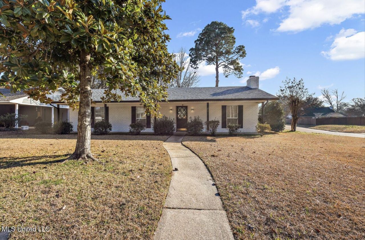 215 Traceland Dr Drive, Madison, MS 39110 Main Photo