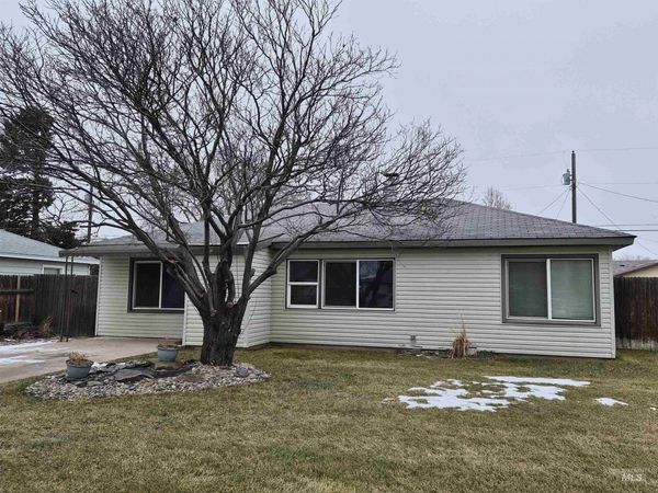 1030 Everett Ave, Pocatello, ID 83201