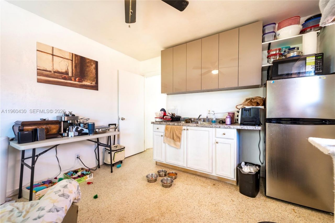 600 SW 11th Ave, Hallandale Beach, FL 33009 Photo