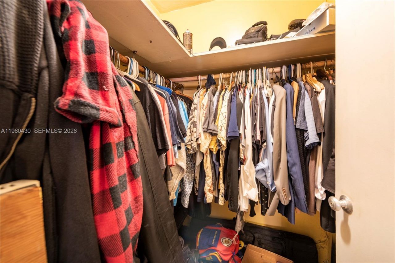 600 SW 11th Ave, Hallandale Beach, FL 33009 Photo