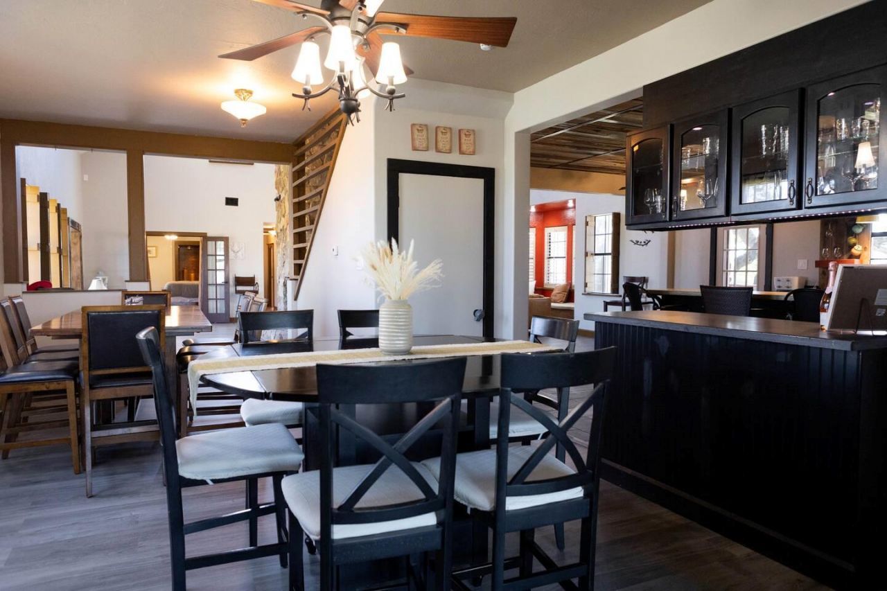 1901 Harmon Hills Rd, Unit A, Dripping Springs, TX 78620 Main Photo