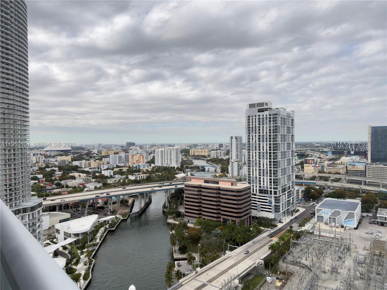 185 SW 7th St , Unit 2711, Miami, FL 33130 Photo