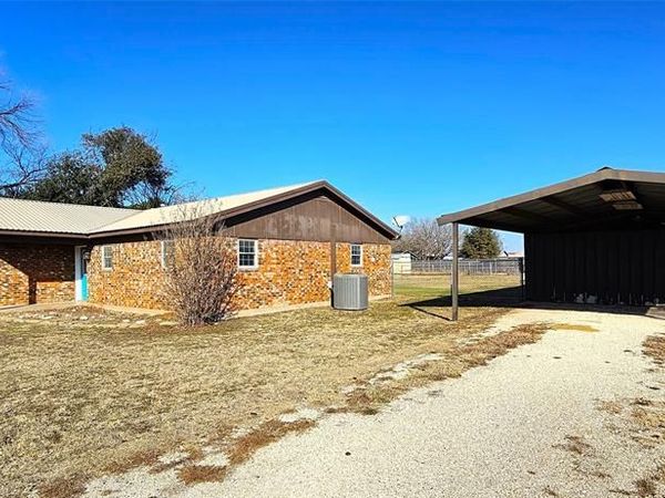 9 Santa Fe Drive , Tuscola, TX 79562
