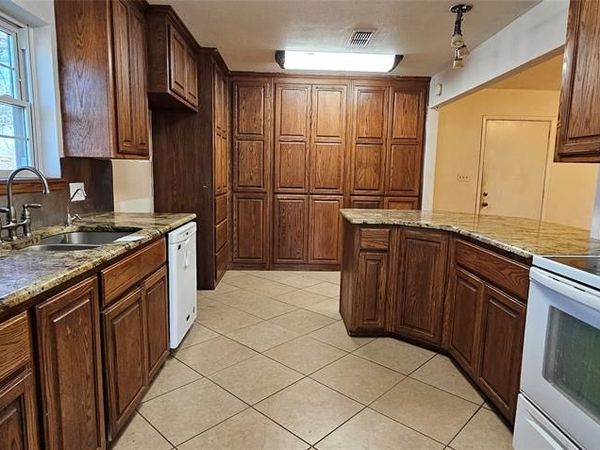 9 Santa Fe Drive, Tuscola, TX 79562