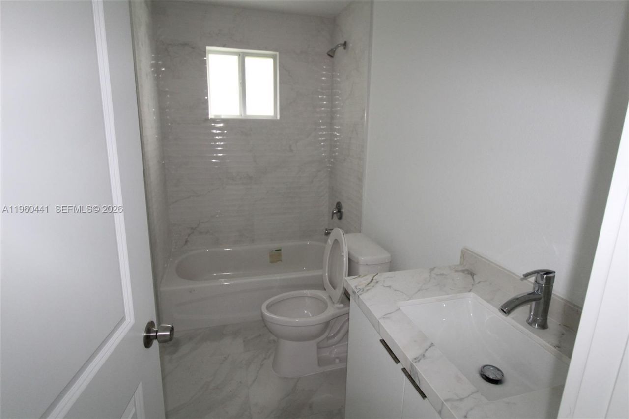 7823 NW 5th Ave, Miami, FL 33150 Photo