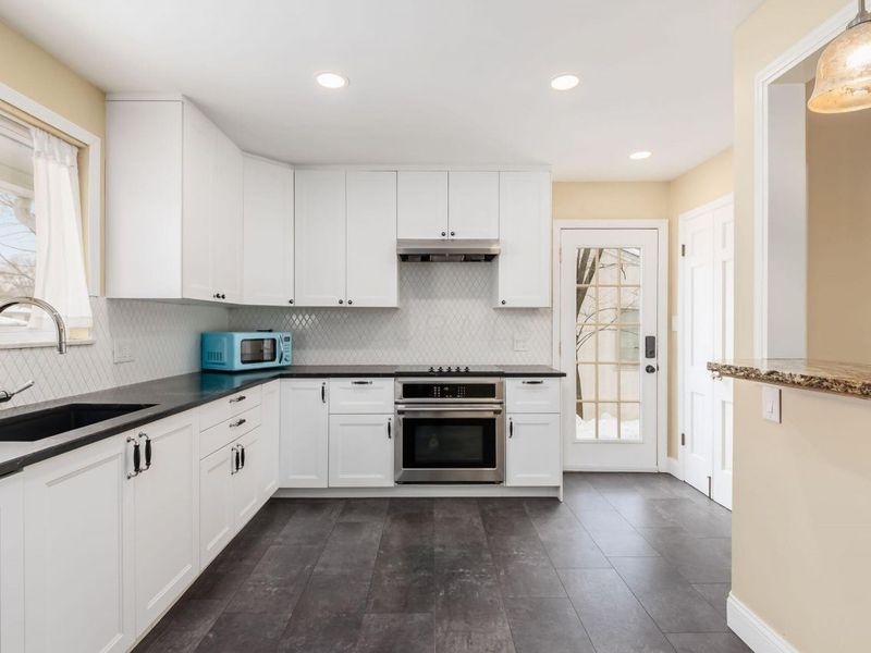 2674 Woodstock Road, Upper Arlington, OH 43221 Photo 11