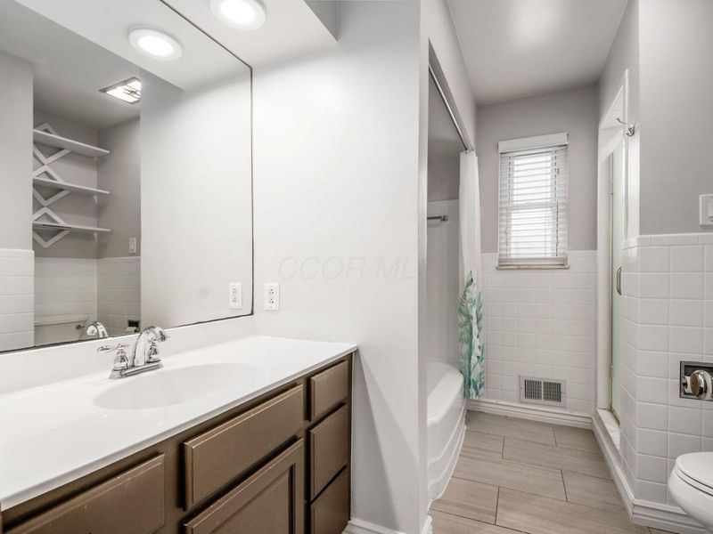 2674 Woodstock Road, Upper Arlington, OH 43221 Photo 24