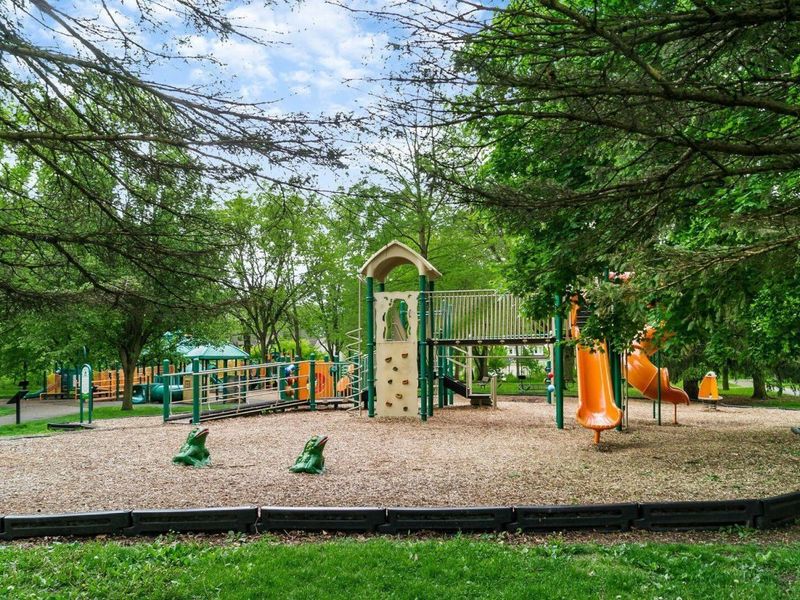 2674 Woodstock Road, Upper Arlington, OH 43221 Photo 46