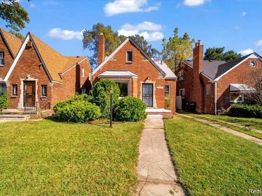 16608 Mansfield Street, Detroit, MI 48235