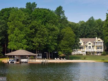 131 COVENANT WAY, BUMPASS, VA 23024