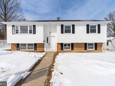 149 W MYRTLE STREET, LITTLESTOWN, PA 17340