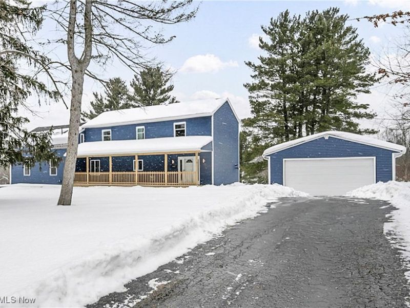 10831 Chillicothe Road, Kirtland, OH 44094 Photo 2