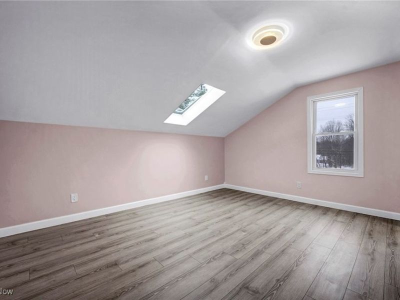 10831 Chillicothe Road, Kirtland, OH 44094 Photo 22