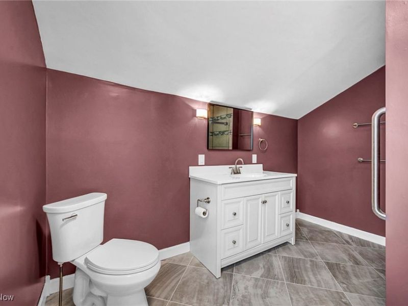 10831 Chillicothe Road, Kirtland, OH 44094 Photo 24