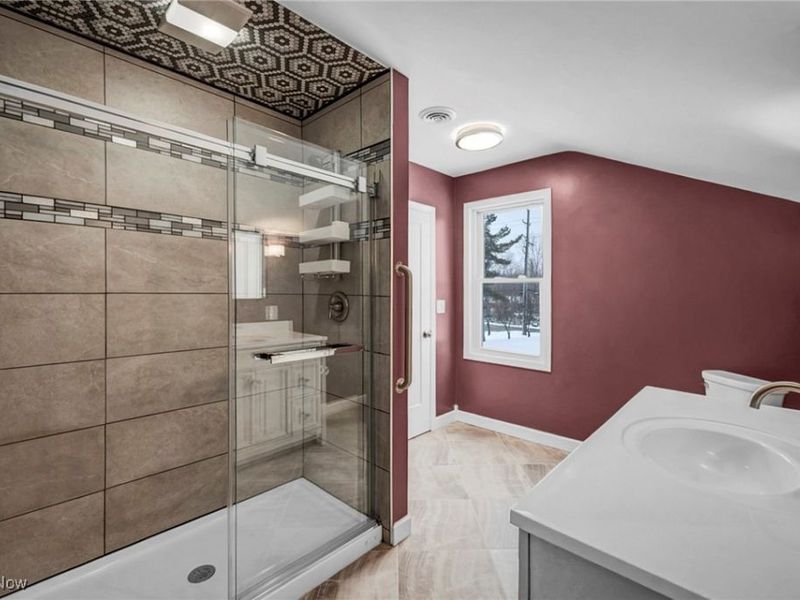 10831 Chillicothe Road, Kirtland, OH 44094 Photo 25