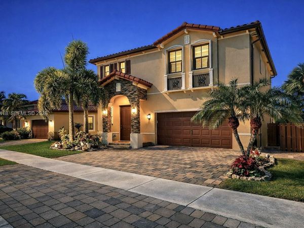 132 NE 26th Ave , Homestead, FL 33033