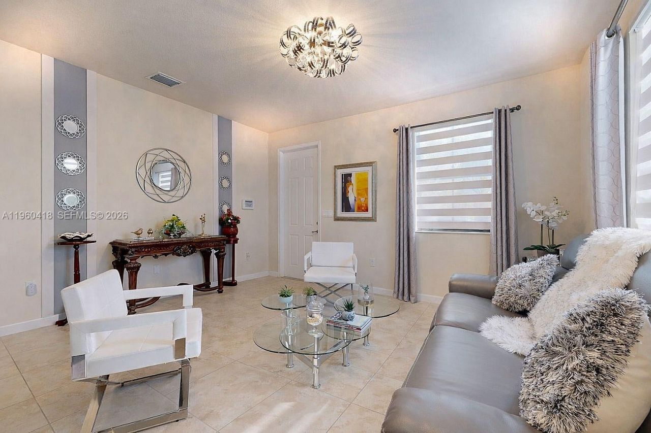 132 NE 26th Ave , Homestead, FL 33033 Photo