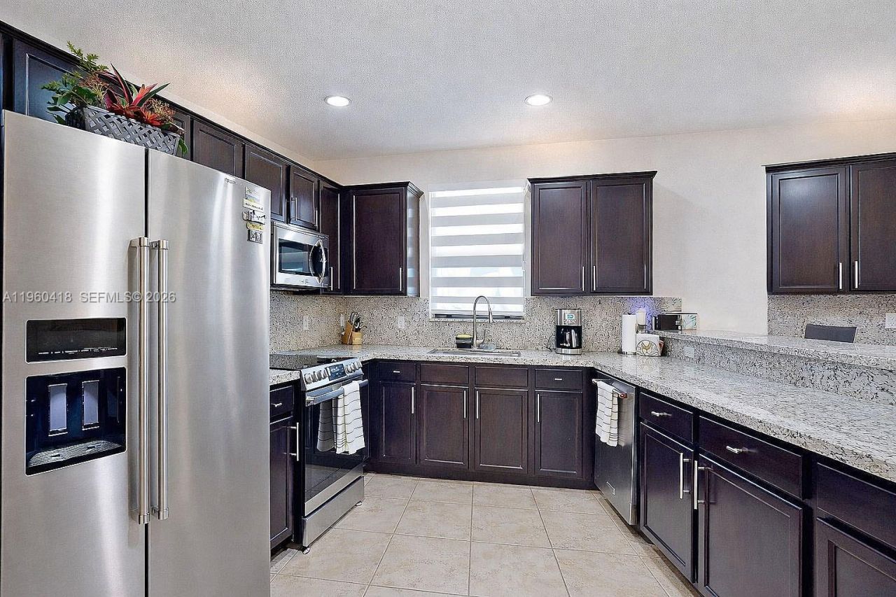 132 NE 26th Ave , Homestead, FL 33033 Photo