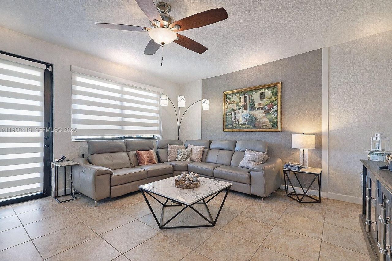 132 NE 26th Ave , Homestead, FL 33033 Photo