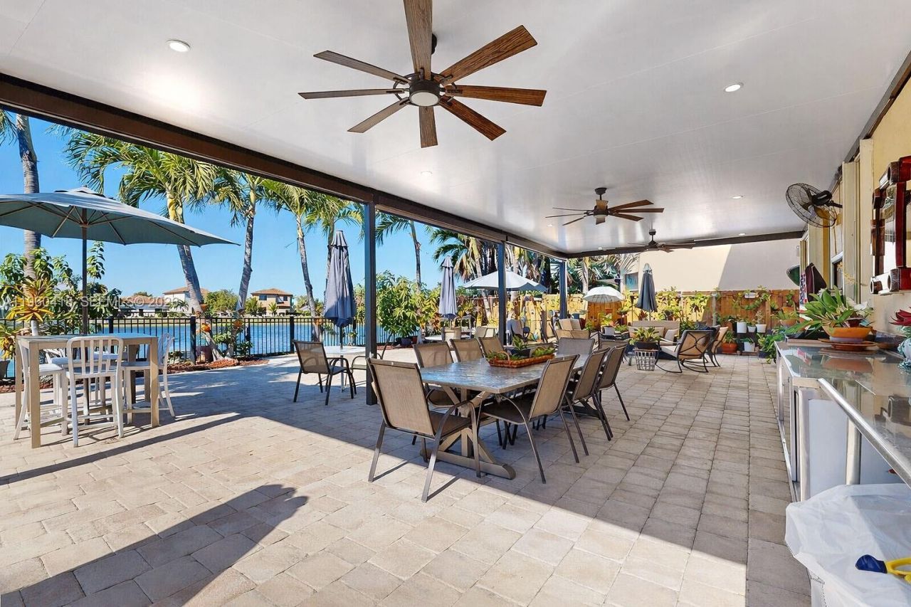 132 NE 26th Ave , Homestead, FL 33033 Photo