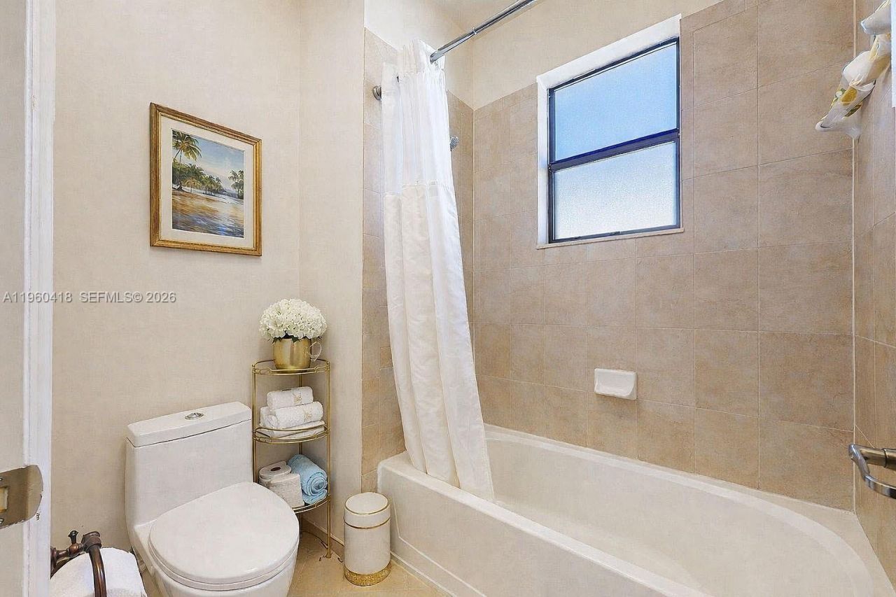 132 NE 26th Ave , Homestead, FL 33033 Photo