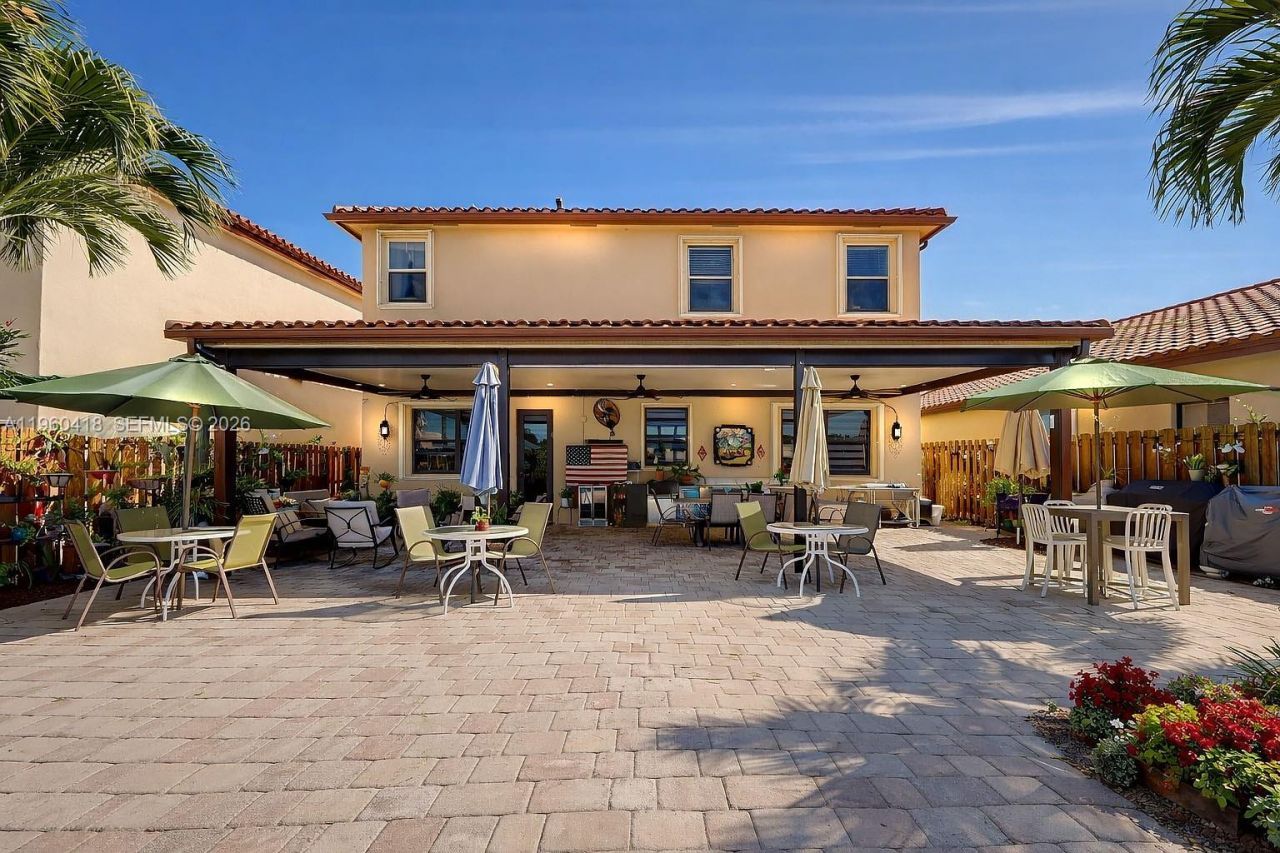 132 NE 26th Ave , Homestead, FL 33033 Photo