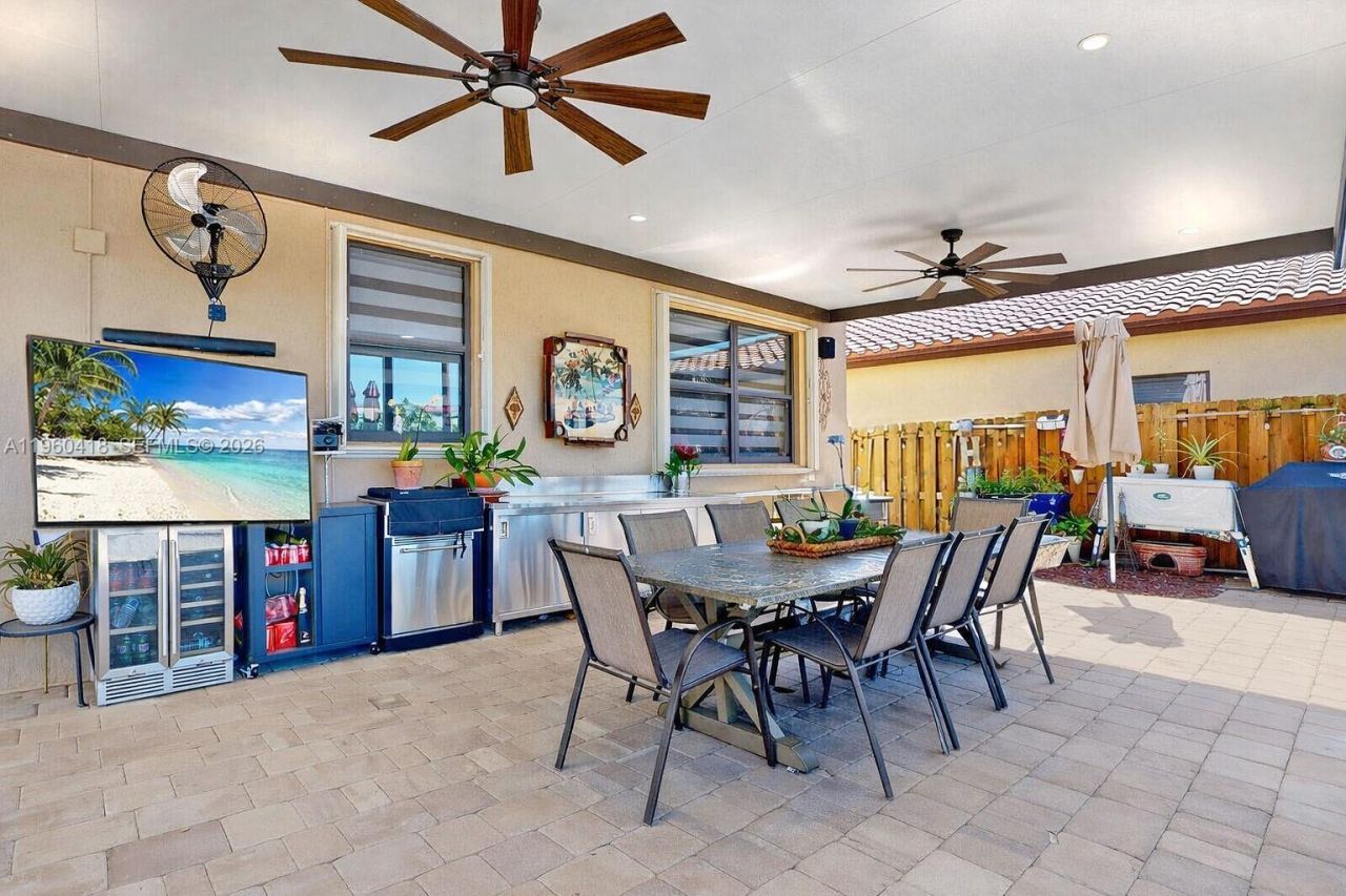 132 NE 26th Ave , Homestead, FL 33033 Photo