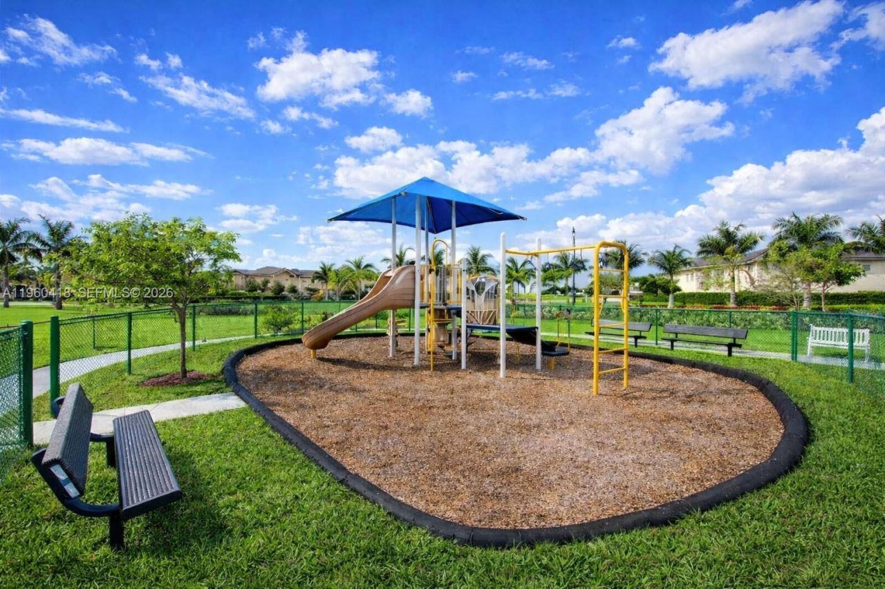 132 NE 26th Ave , Homestead, FL 33033 Photo