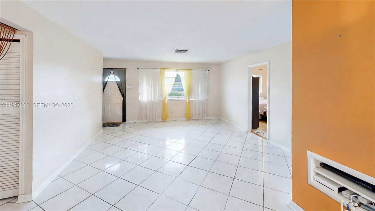 15621 SW 298th Ter, Homestead, FL 33033 Photo