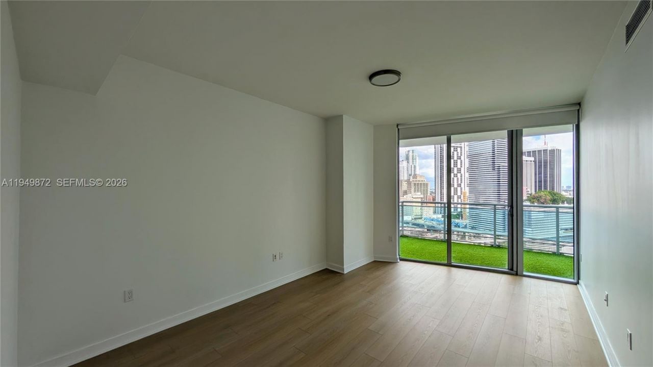 350 S Miami Ave , Unit 1901, Miami, FL 33130 Photo