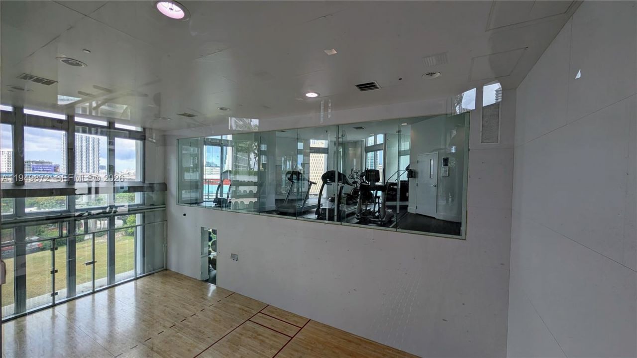 350 S Miami Ave , Unit 1901, Miami, FL 33130 Photo