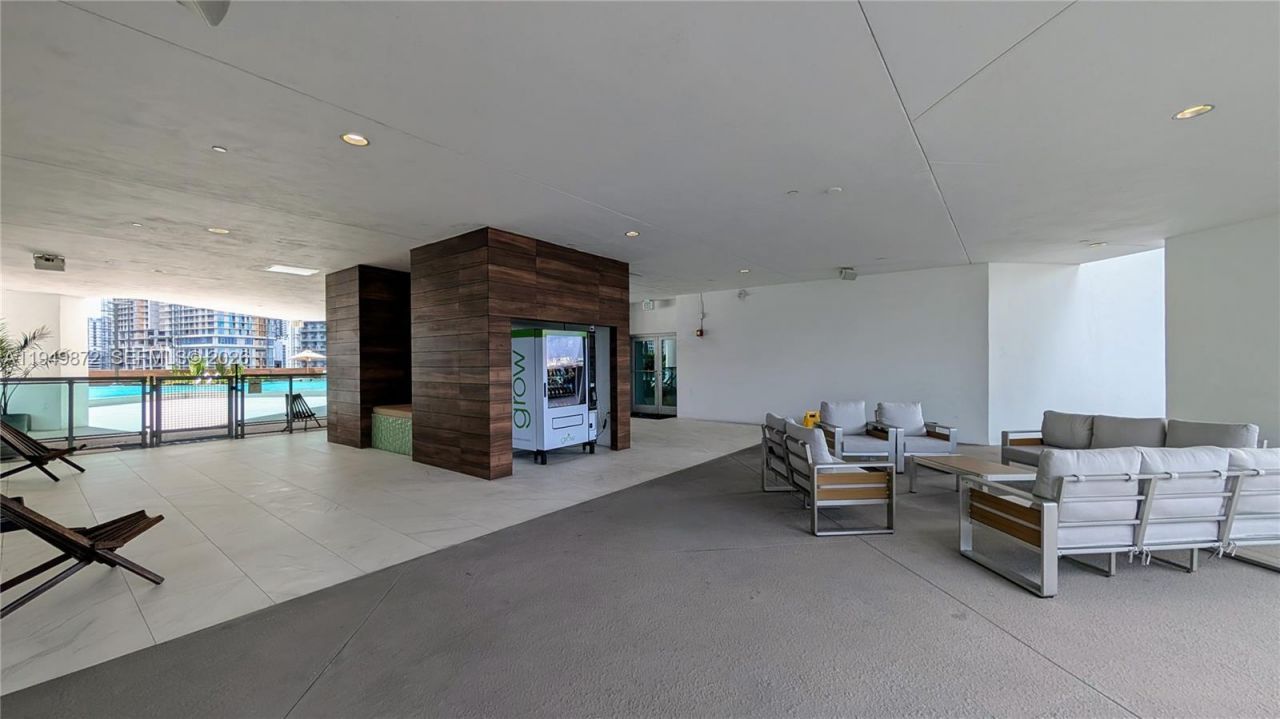 350 S Miami Ave , Unit 1901, Miami, FL 33130 Photo