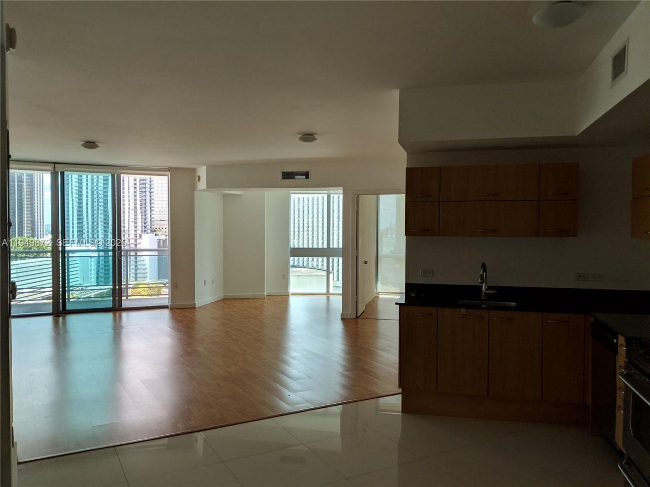 350 S Miami Ave , Unit 1901, Miami, FL 33130 Photo