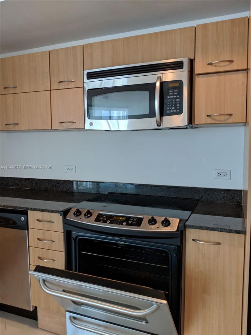 350 S Miami Ave , Unit 1901, Miami, FL 33130 Photo