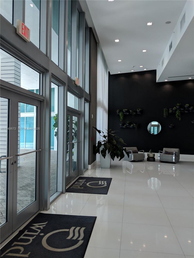 350 S Miami Ave , Unit 1901, Miami, FL 33130 Photo